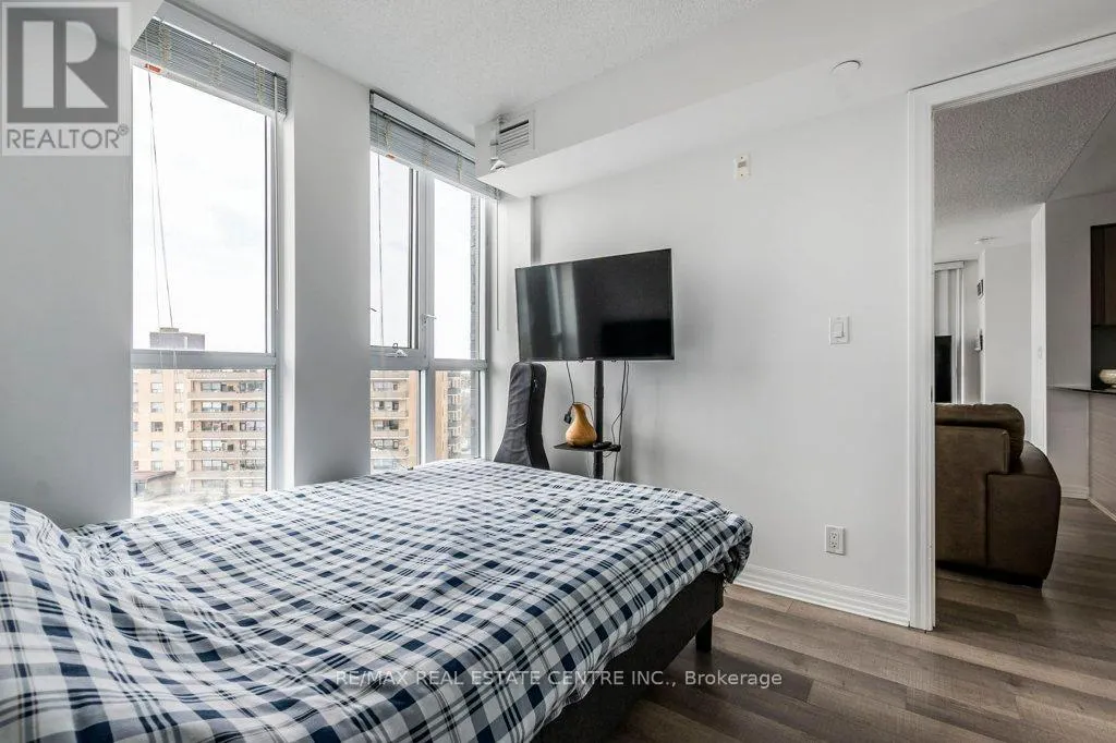 719 - 80 ESTHER LORRIE DRIVE