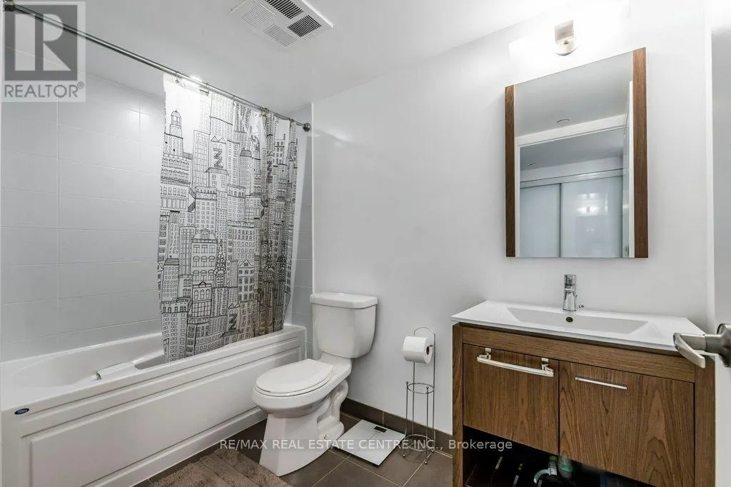 719 - 80 ESTHER LORRIE DRIVE