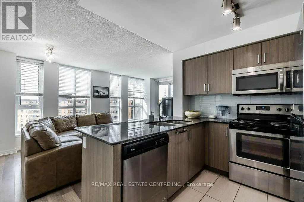 719 - 80 ESTHER LORRIE DRIVE