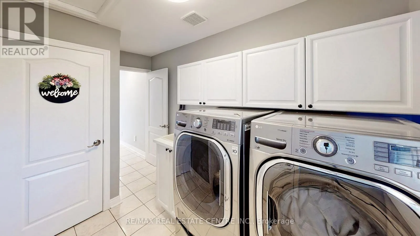 3408 TRELAWNY CIRCLE