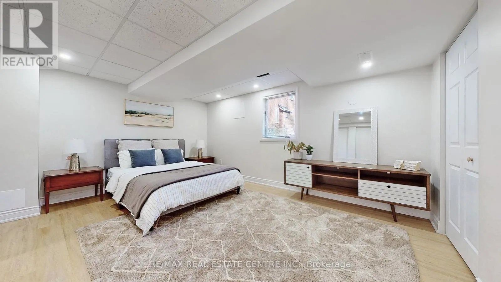 3408 TRELAWNY CIRCLE