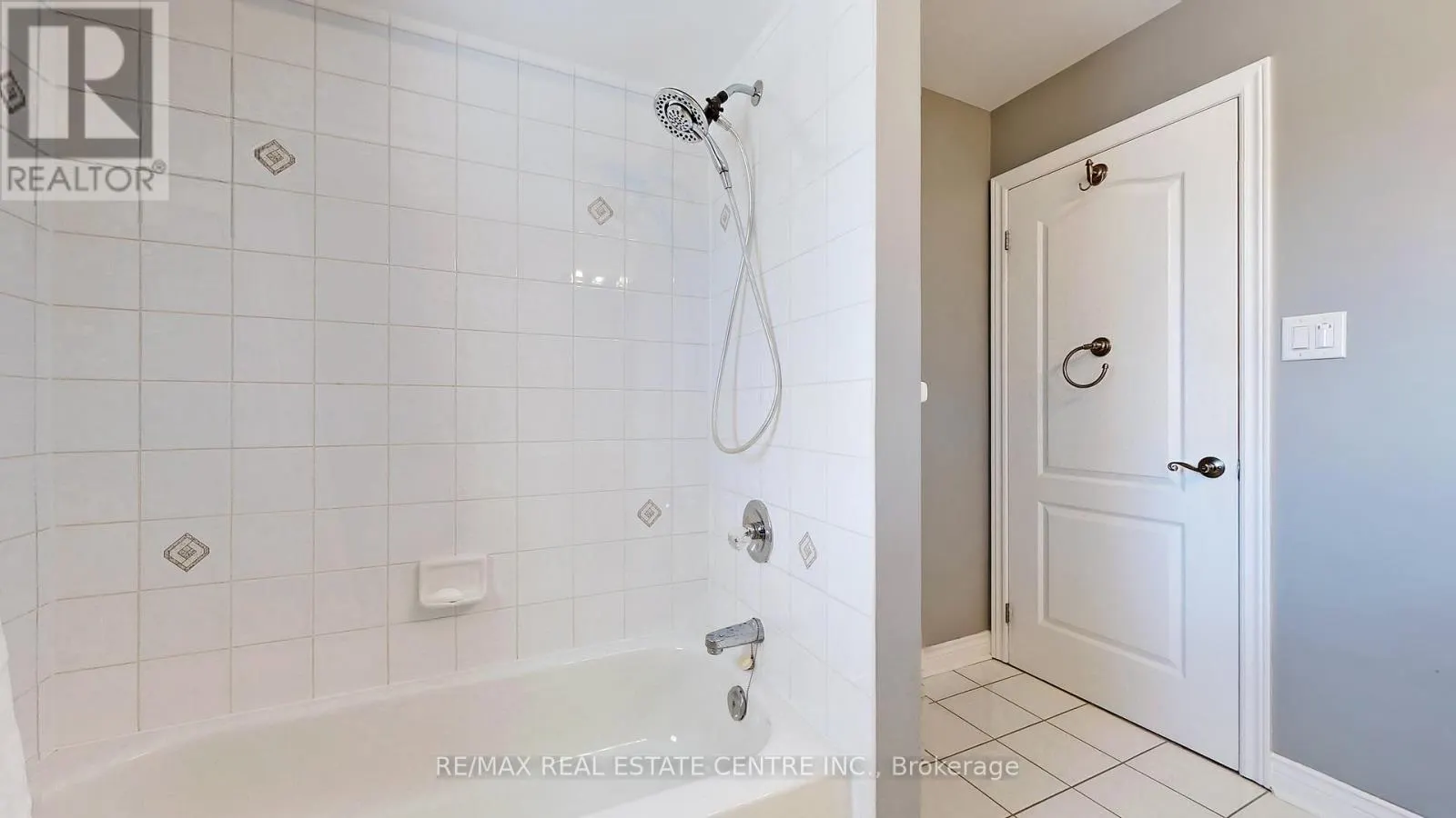3408 TRELAWNY CIRCLE
