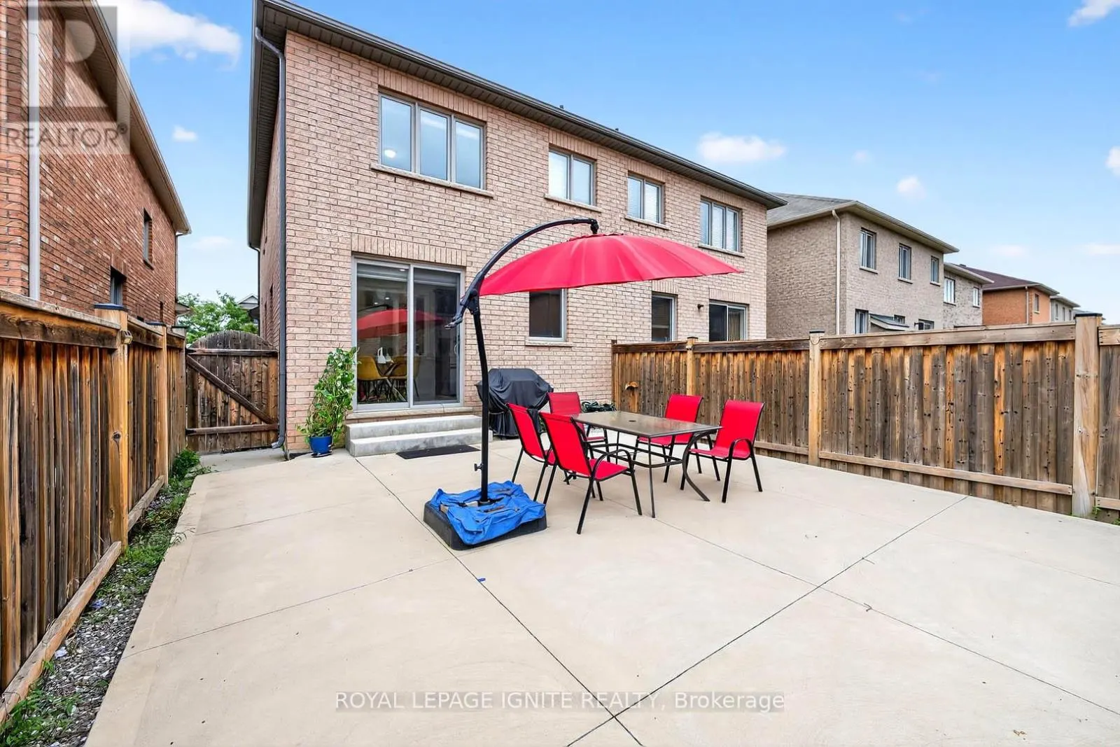 24 MICARTA AVENUE