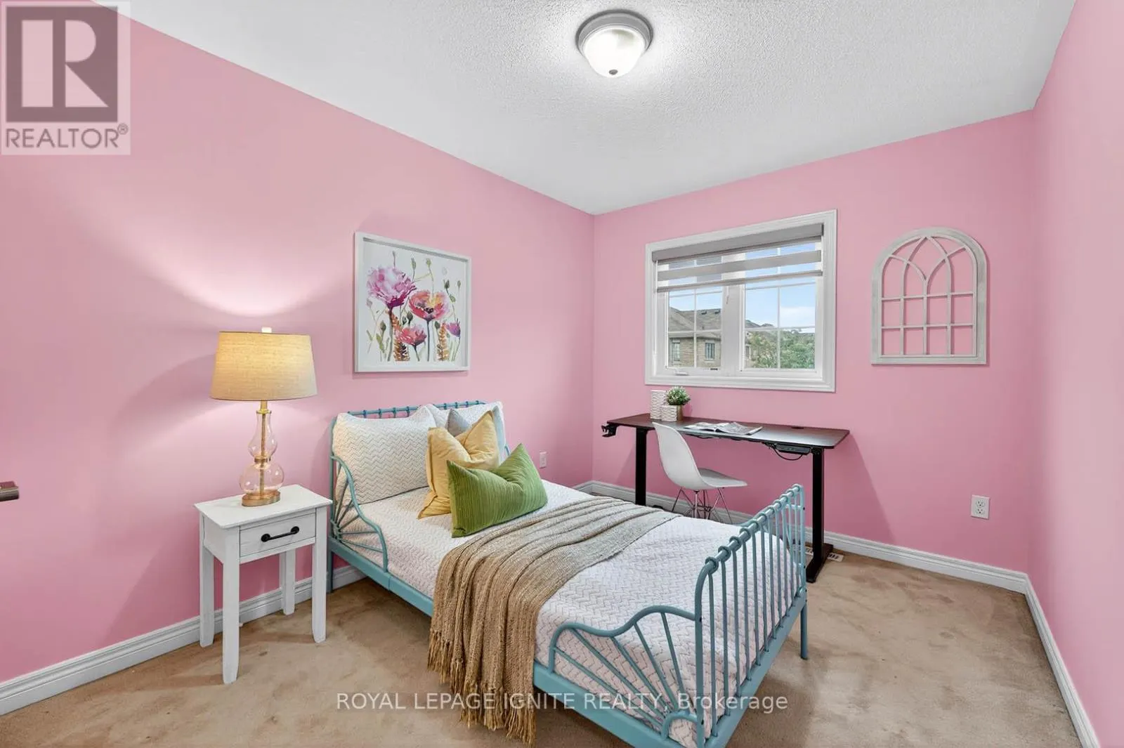 24 MICARTA AVENUE