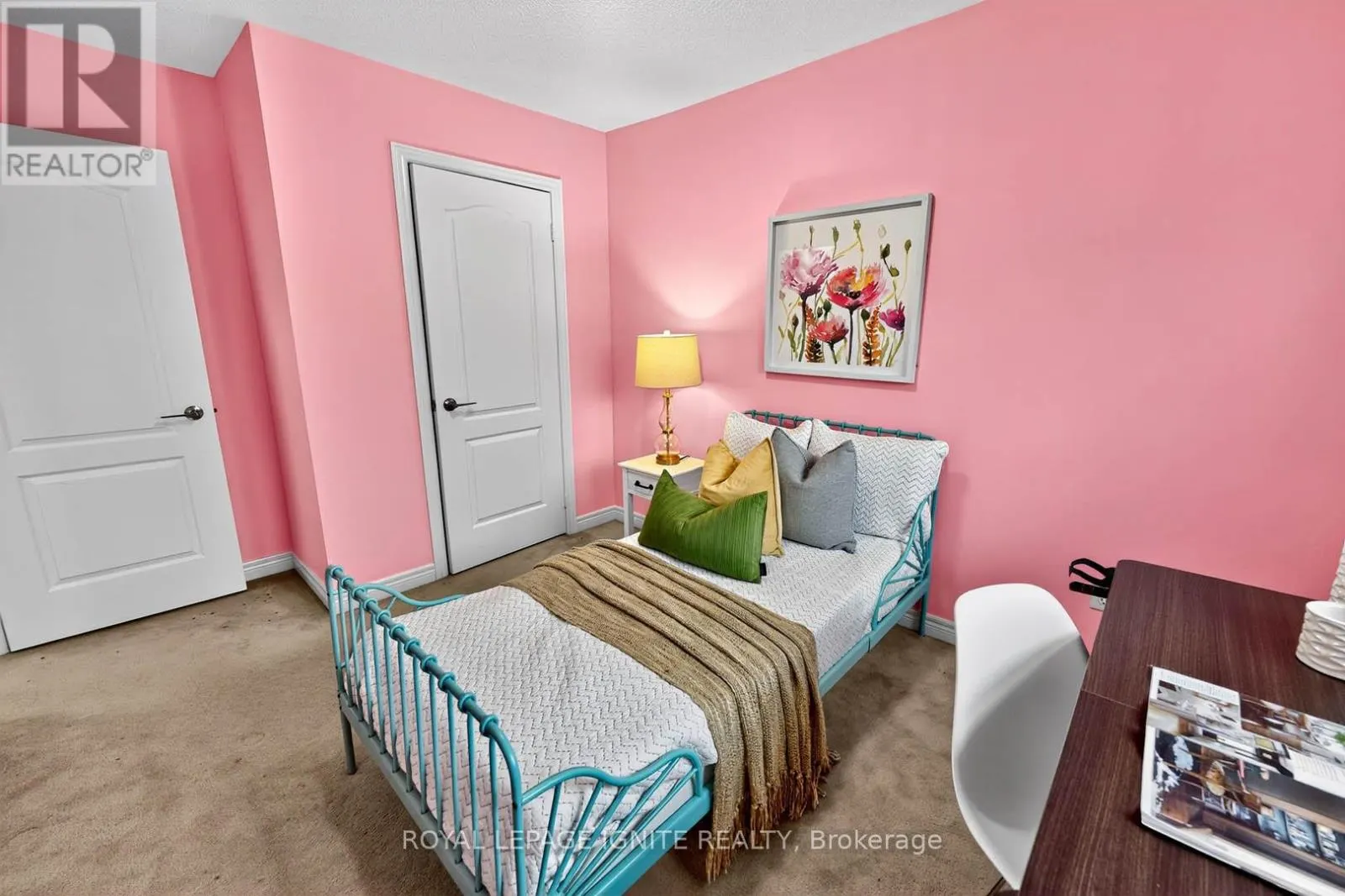 24 MICARTA AVENUE