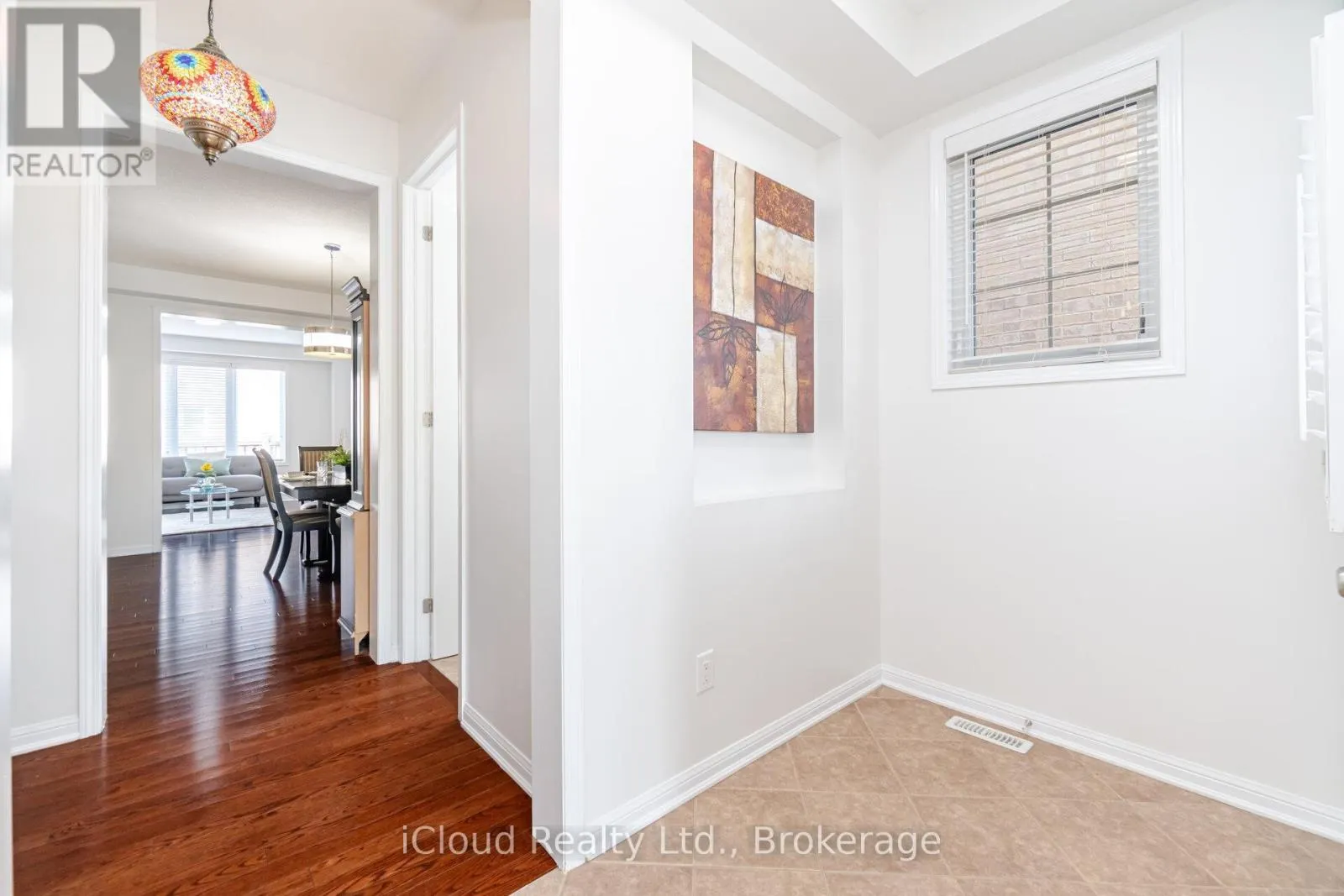1047 SAVOLINE BOULEVARD