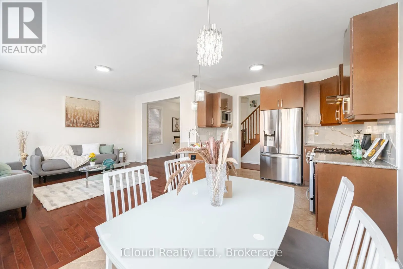 1047 SAVOLINE BOULEVARD