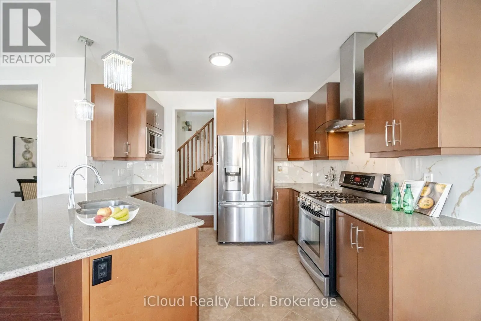 1047 SAVOLINE BOULEVARD