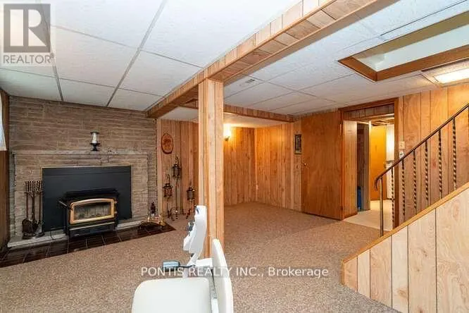 140 FOLKSTONE CRESCENT