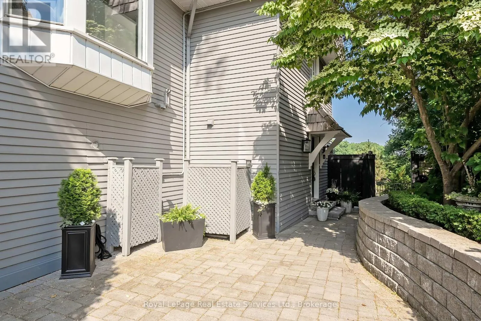 158 DUNN STREET