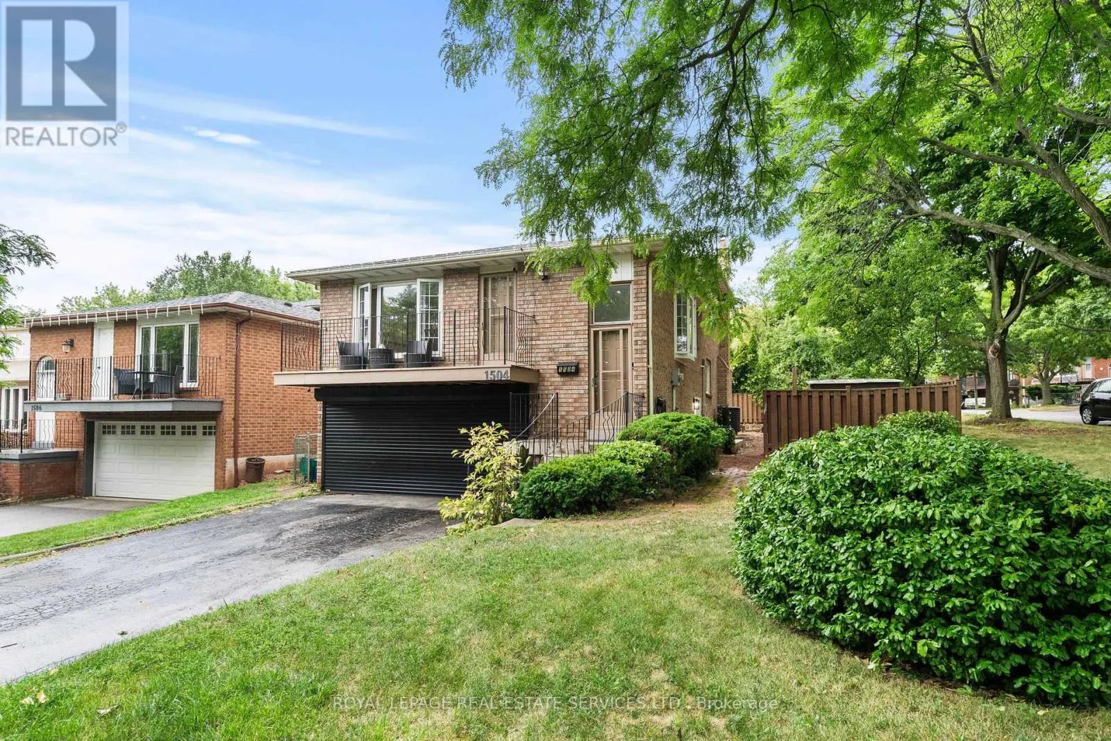 1504 KENILWORTH CRESCENT