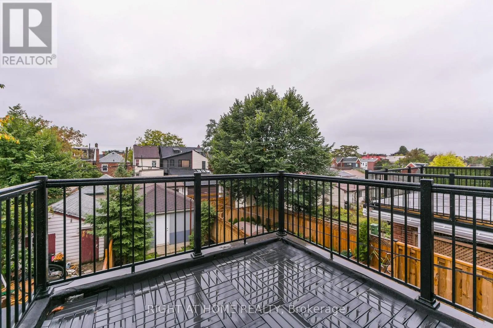 701 DUPONT STREET