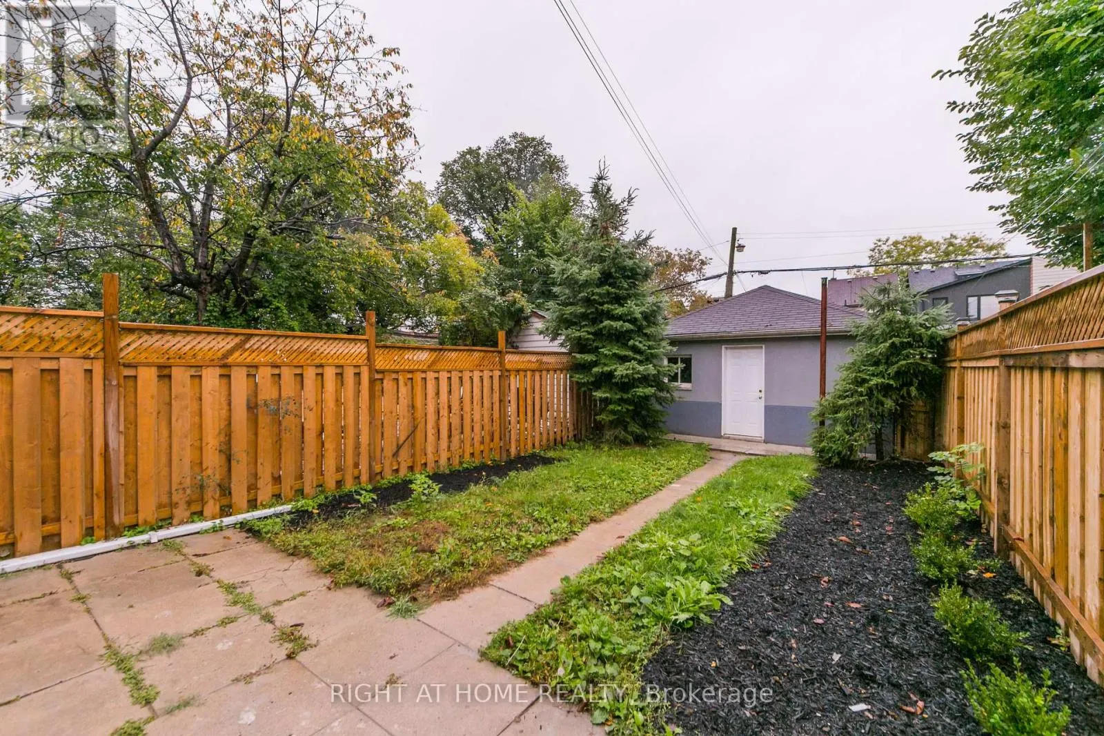 701 DUPONT STREET