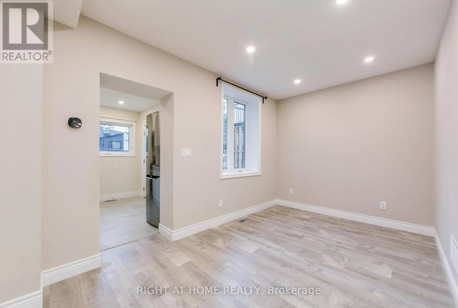 701 DUPONT STREET