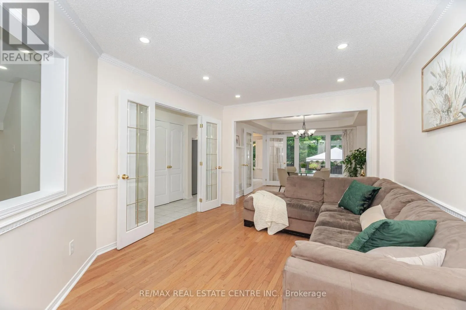 2931 GARDENVIEW CRESCENT