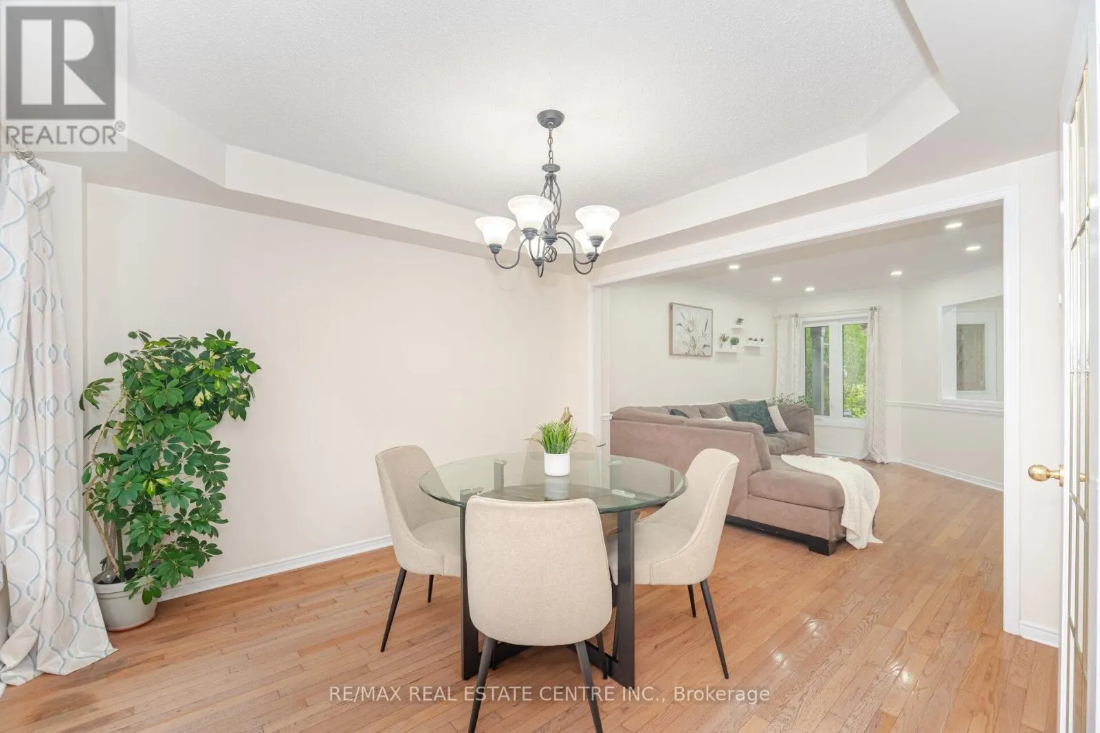 2931 GARDENVIEW CRESCENT