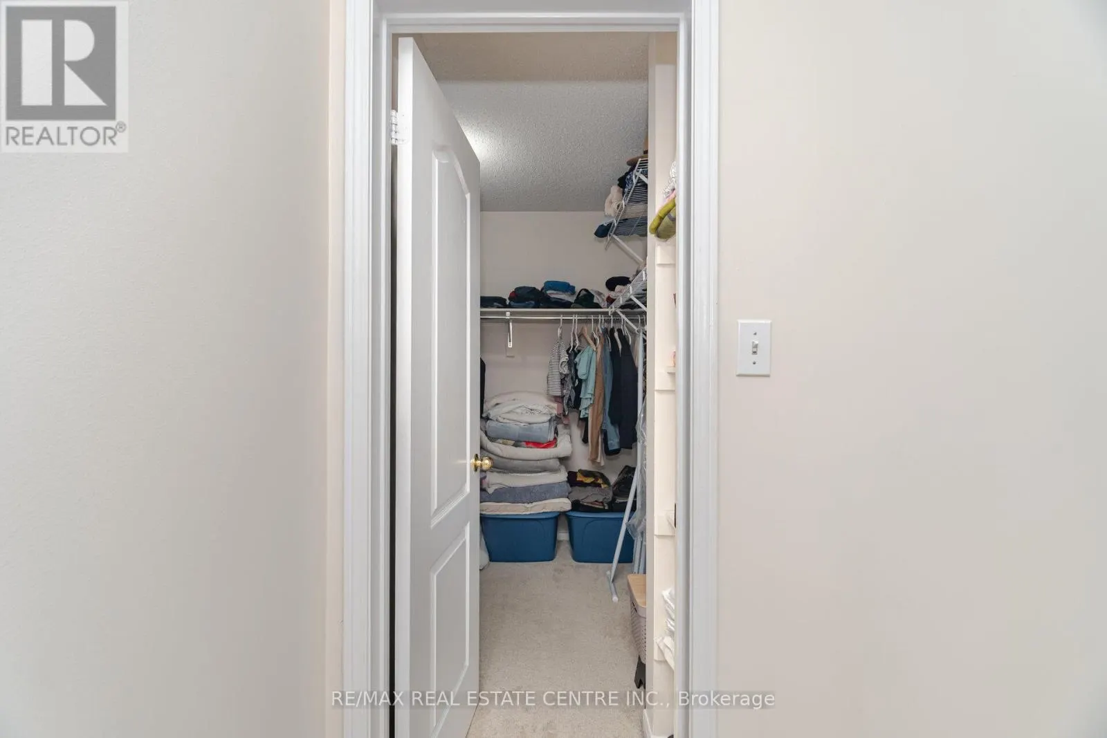 2931 GARDENVIEW CRESCENT