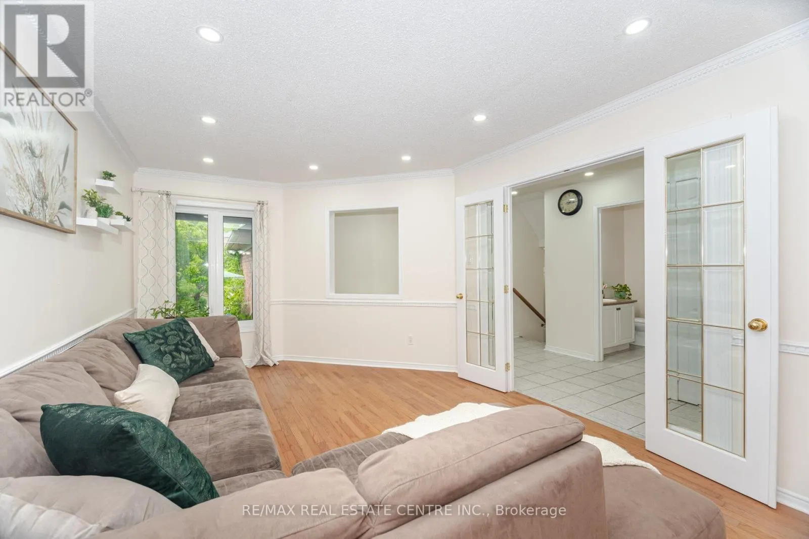 2931 GARDENVIEW CRESCENT