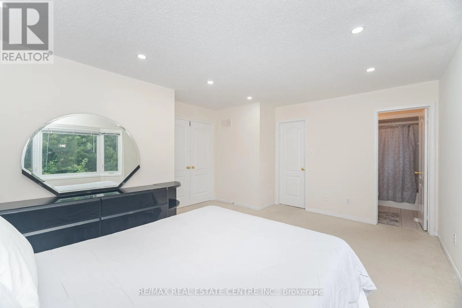 2931 GARDENVIEW CRESCENT