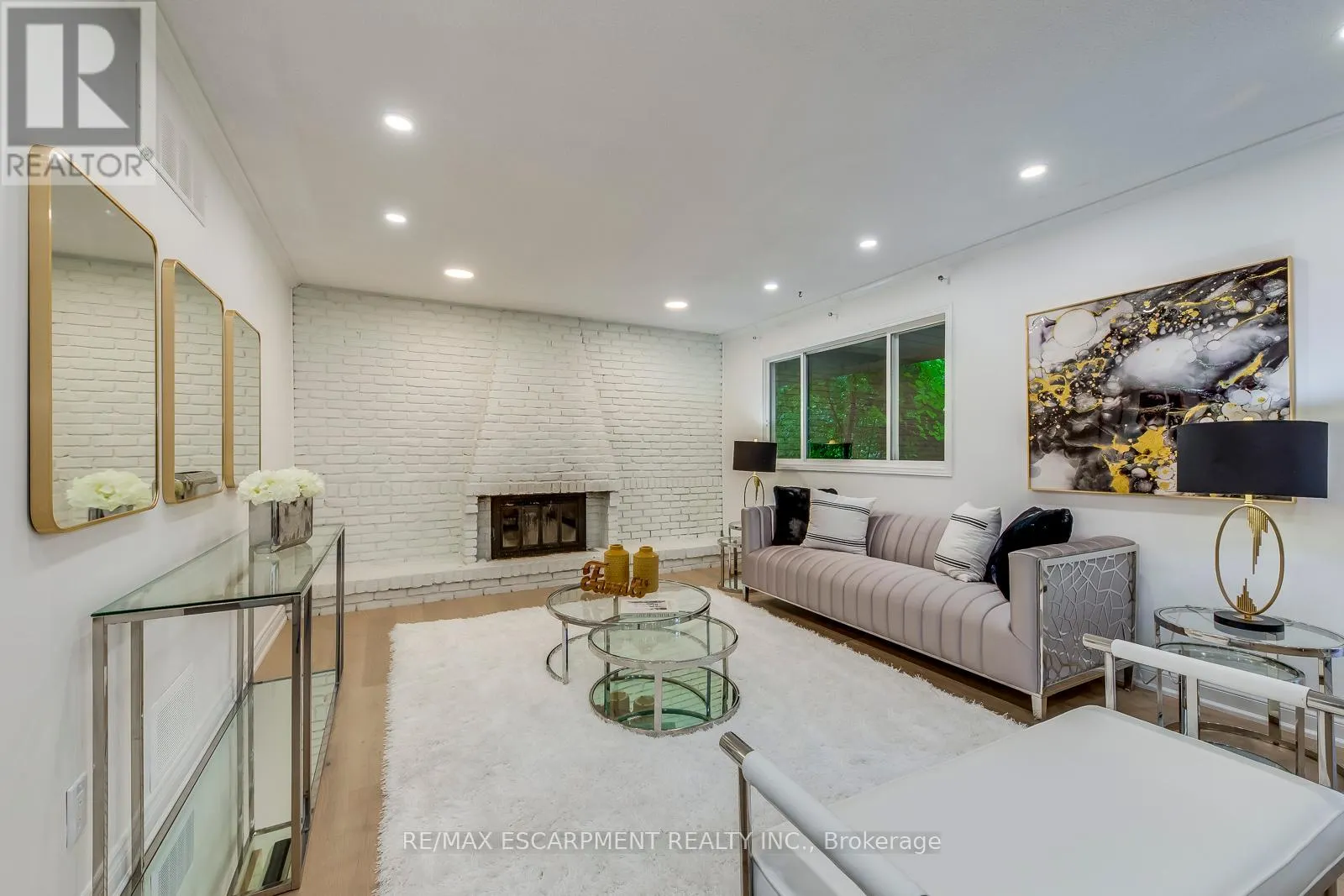 170 CAVENDISH COURT