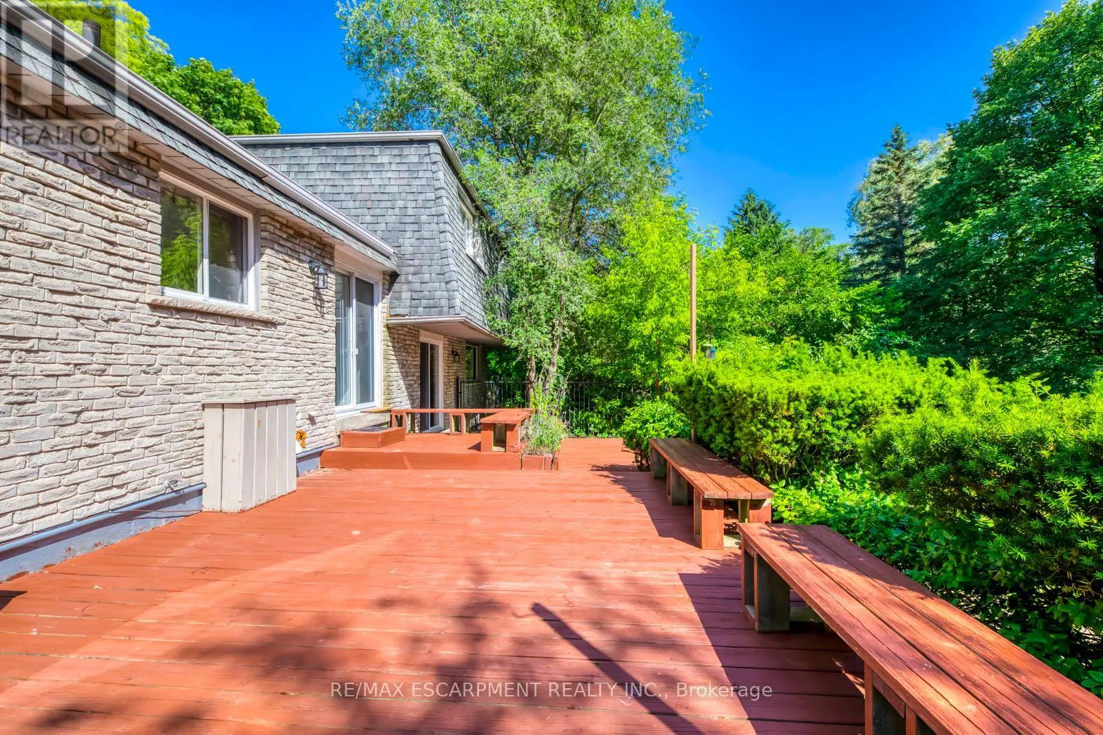 170 CAVENDISH COURT