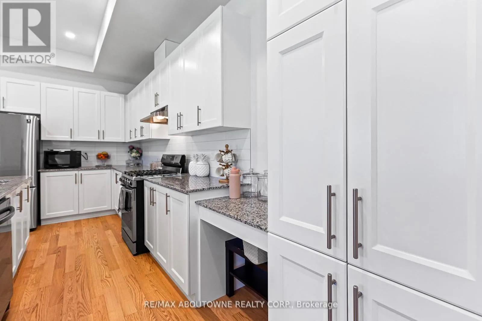 3470 CLAYTON TRAIL