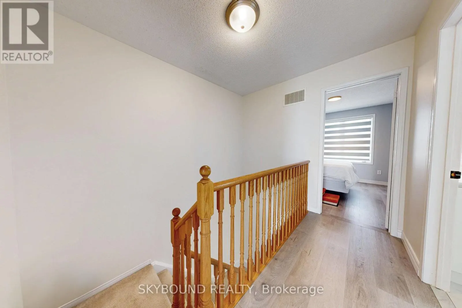 85 - 3088 EGLINTON AVENUE W
