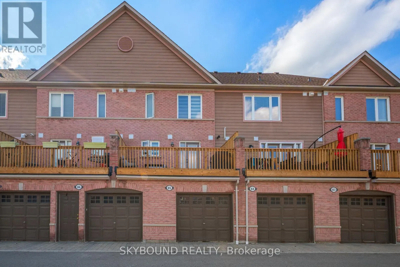 85 - 3088 EGLINTON AVENUE W