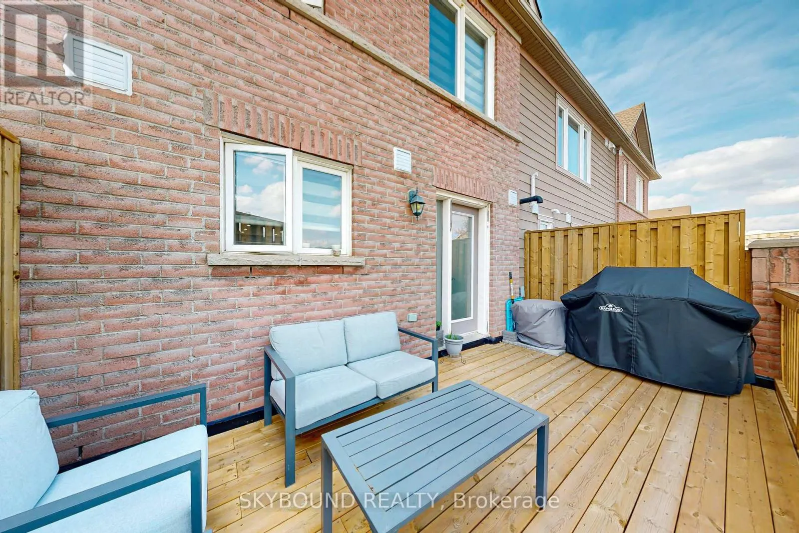 85 - 3088 EGLINTON AVENUE W