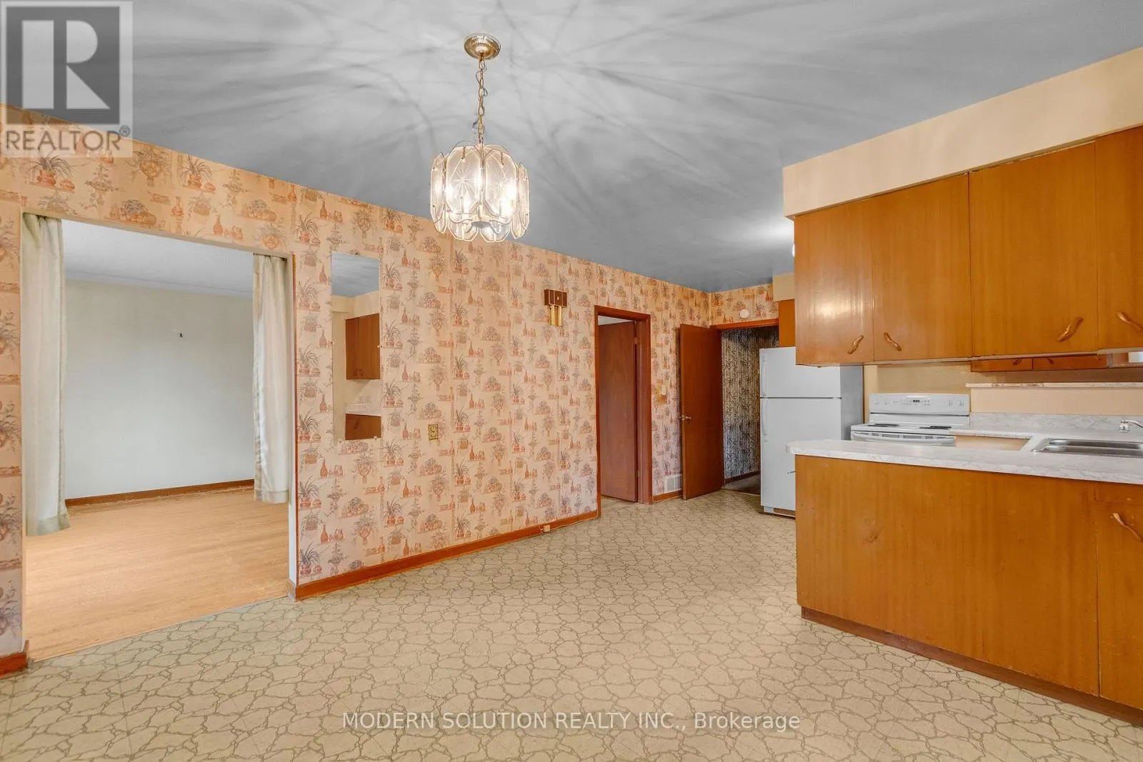 177 EAGLEWOOD BOULEVARD
