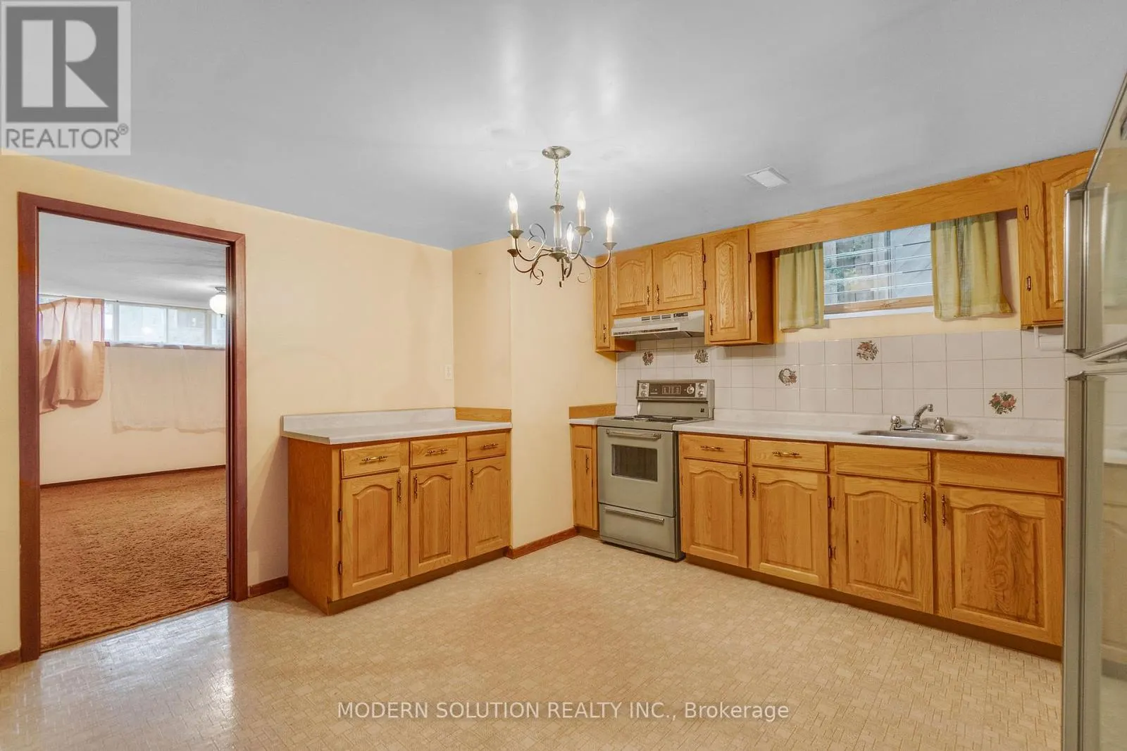 177 EAGLEWOOD BOULEVARD