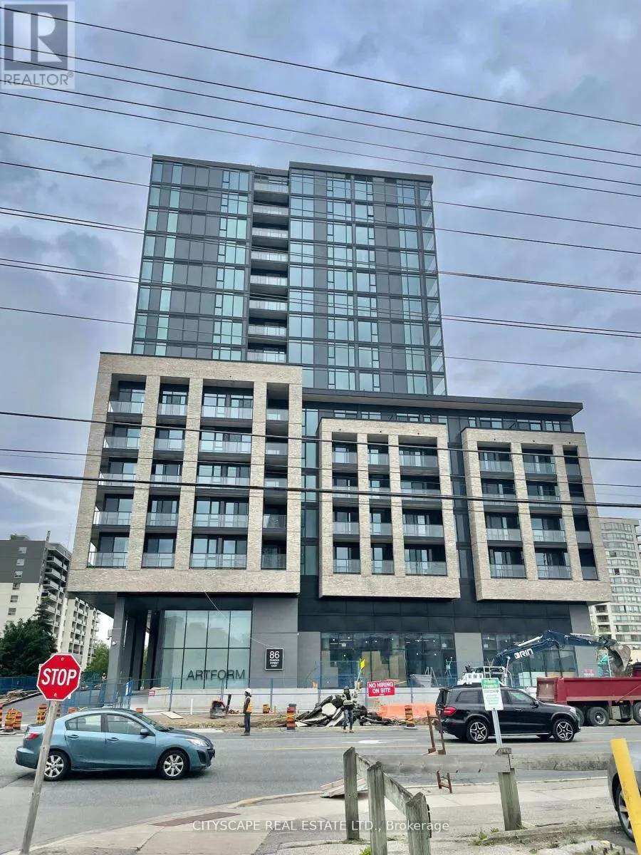 302 - 86 DUNDAS STREET