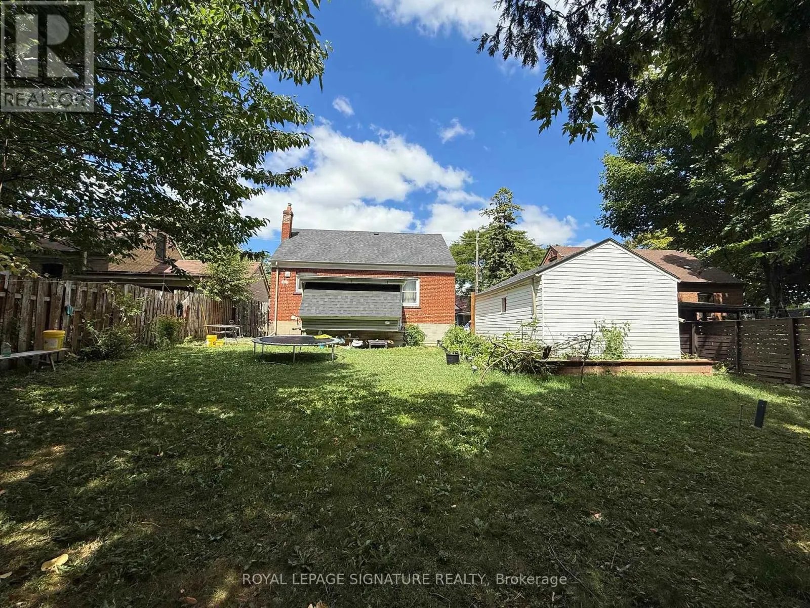 11 YVONNE AVENUE