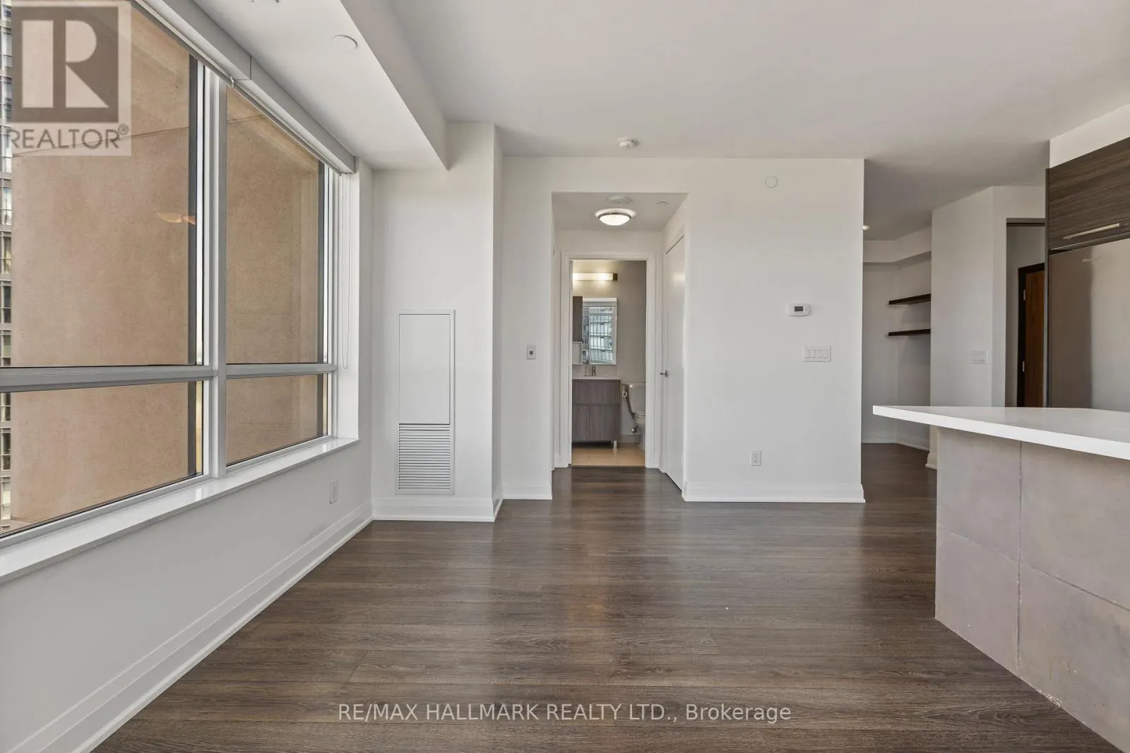 1909 - 36 PARK LAWN ROAD