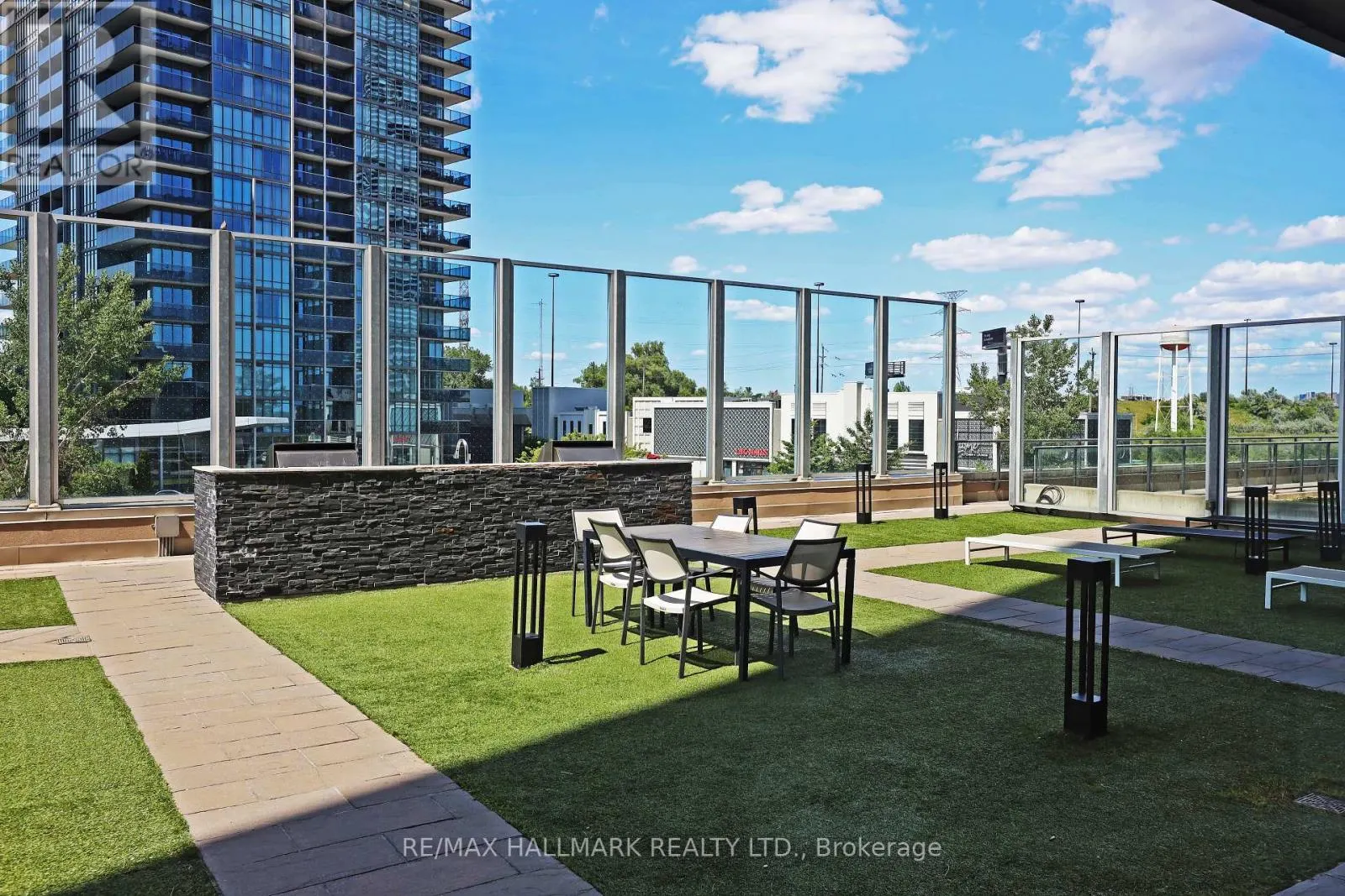 1909 - 36 PARK LAWN ROAD