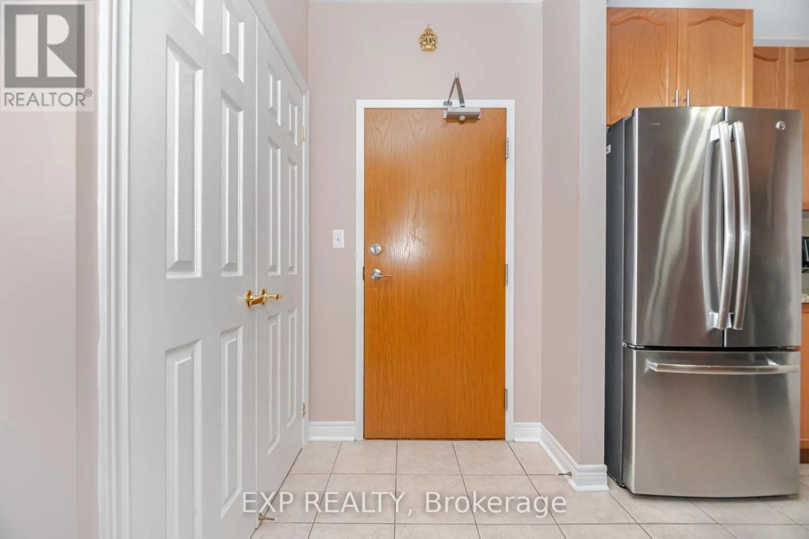 408 - 443 CENTENNIAL FOREST DRIVE