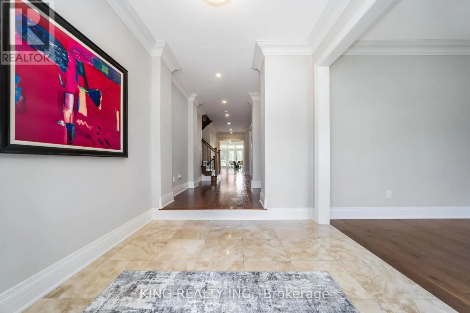 136 COASTLINE DRIVE
