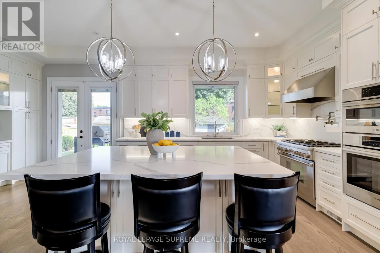 15 PARKCHESTER ROAD