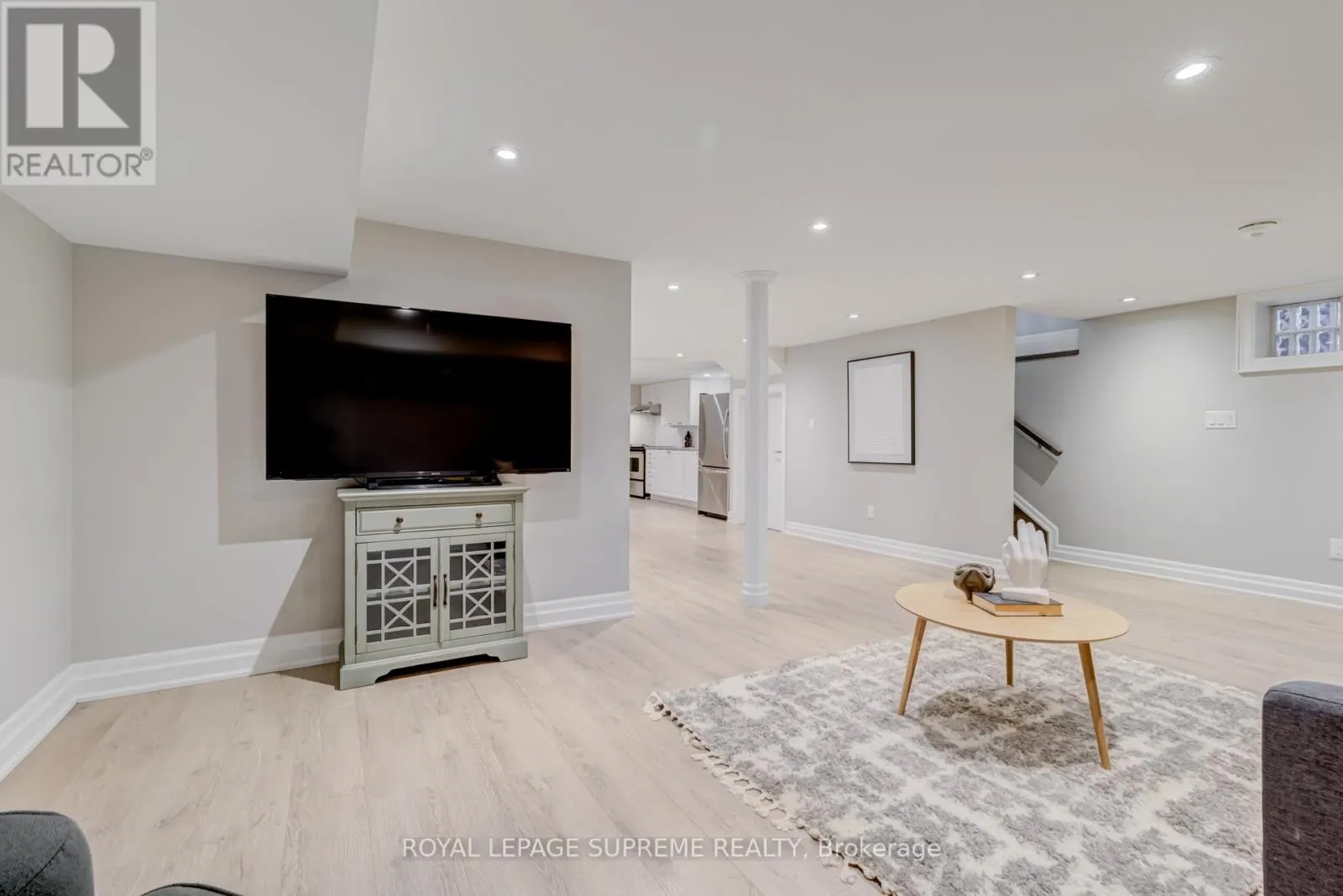 15 PARKCHESTER ROAD