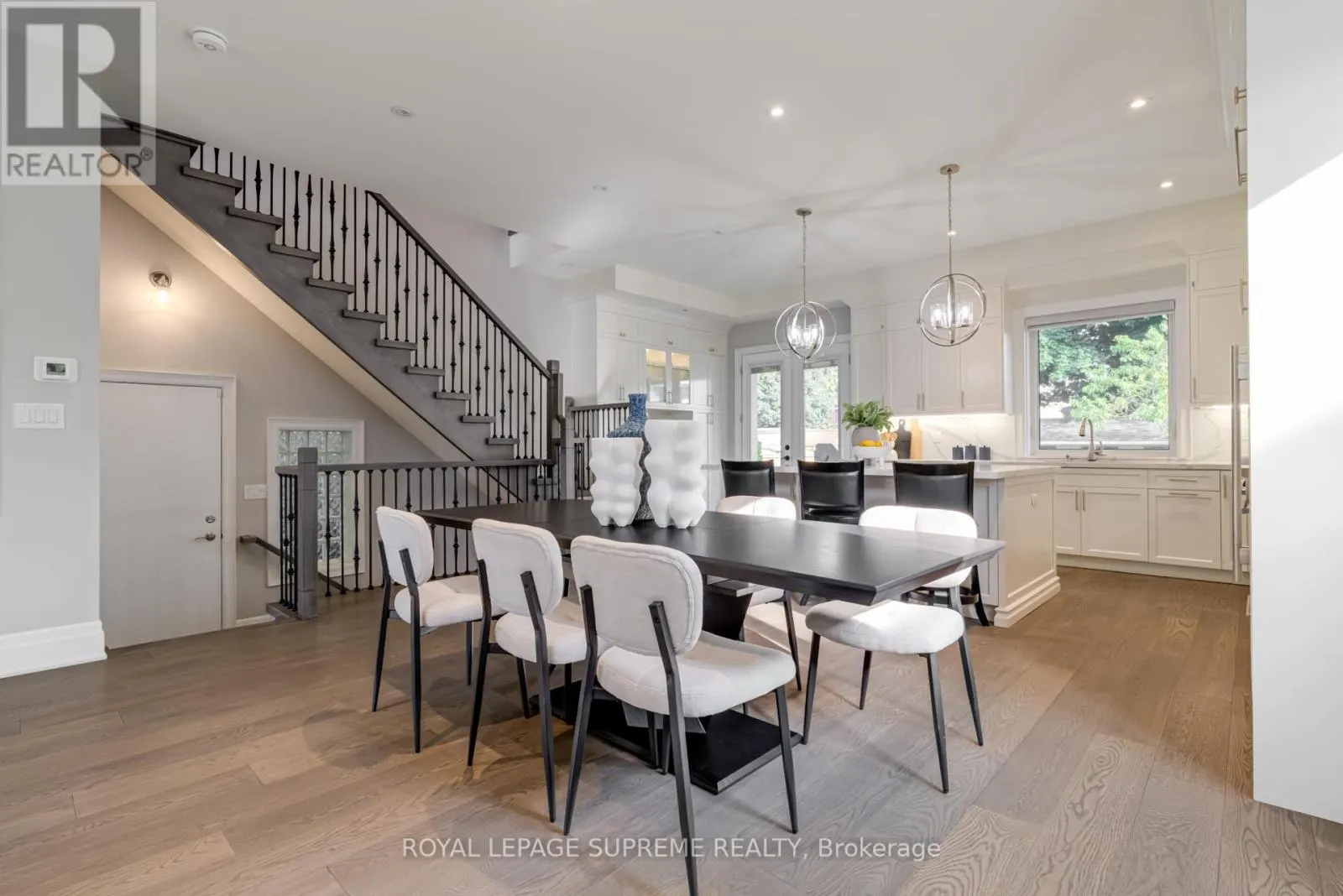 15 PARKCHESTER ROAD