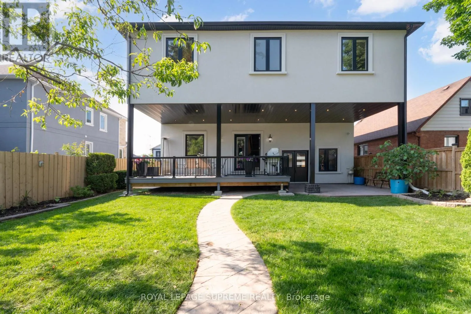 15 PARKCHESTER ROAD