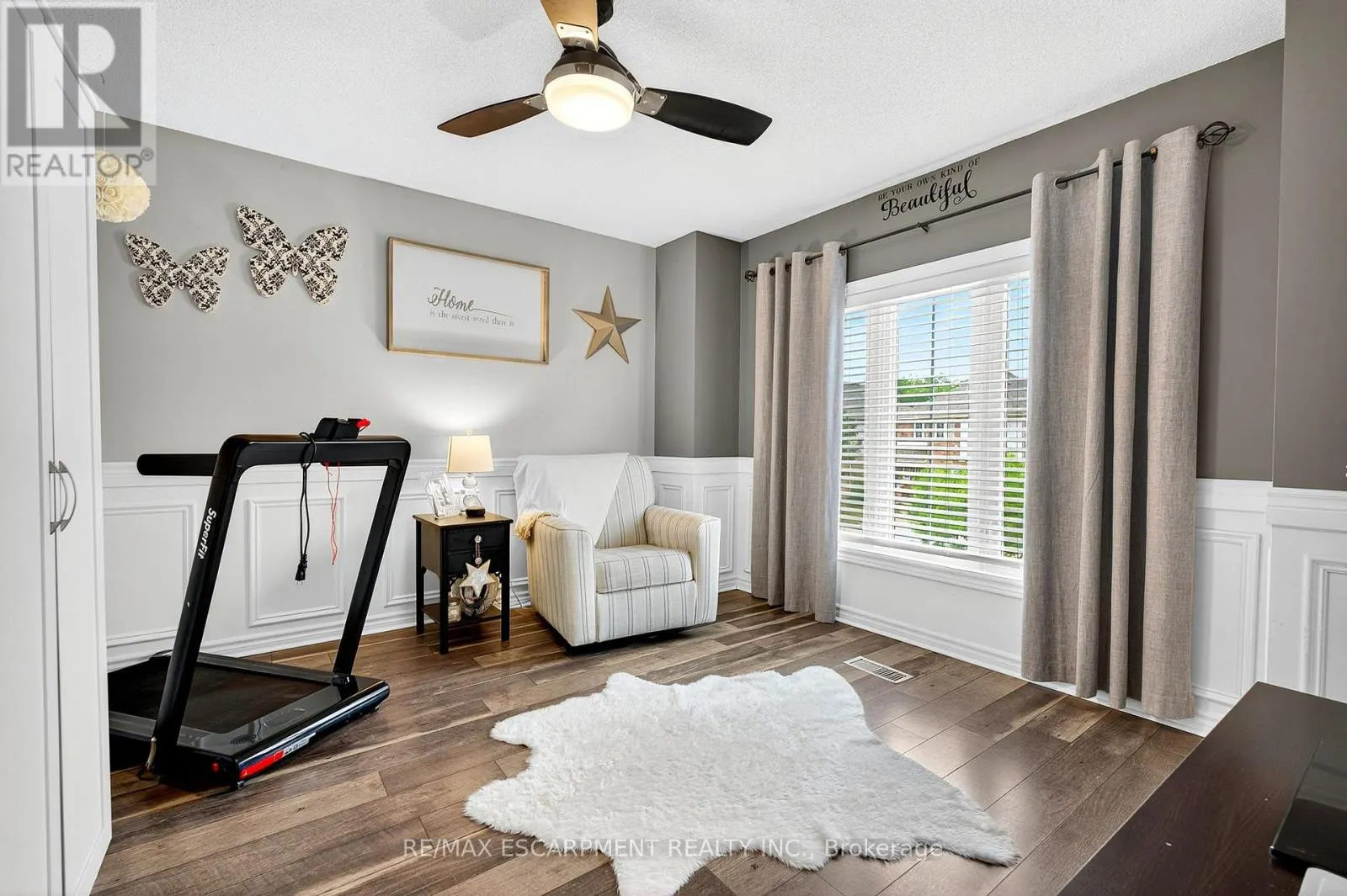 4118 PINCAY OAKS LANE
