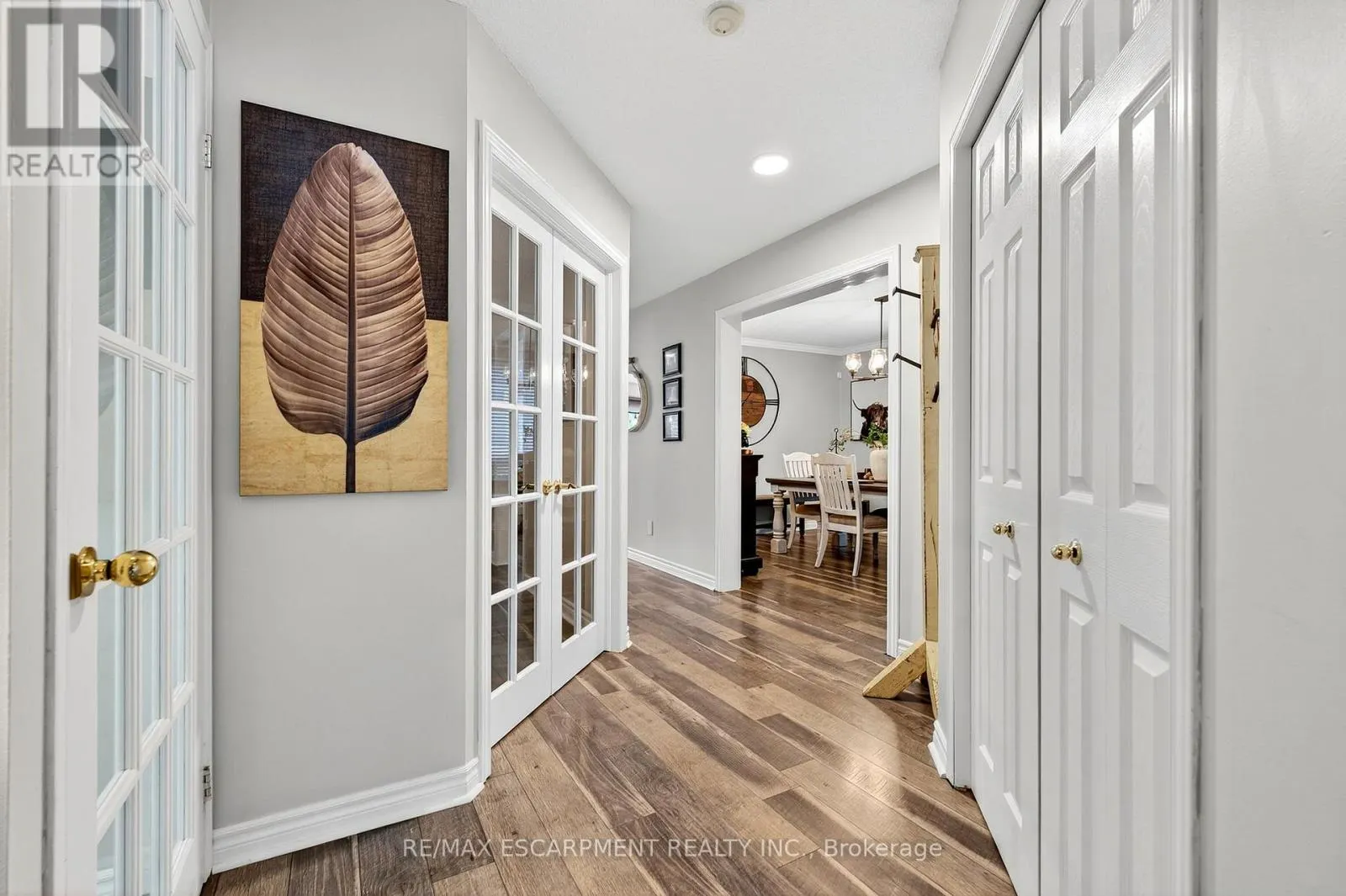 4118 PINCAY OAKS LANE