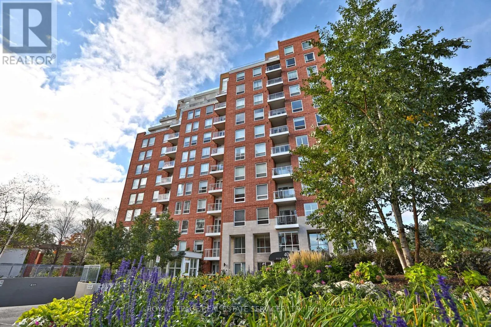 PH2 - 40 OLD MILL ROAD