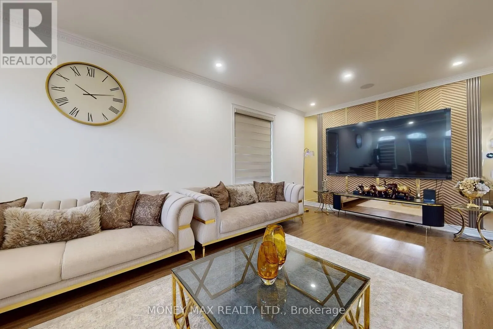 4 PASADENA AVENUE