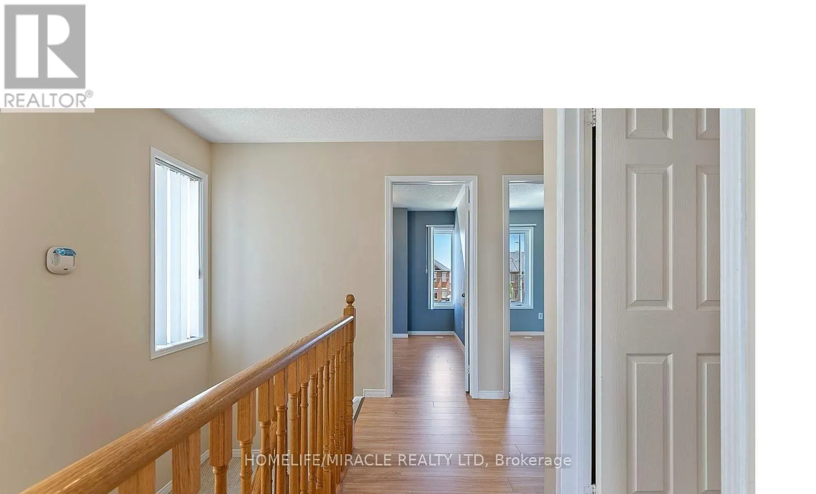 61 - 60 FAIRWOOD CIRCLE