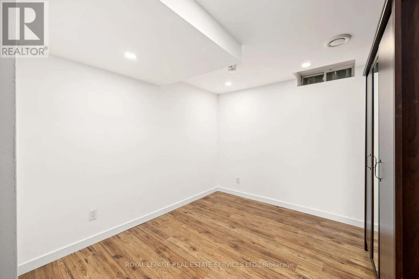 1130 WESTVIEW TERRACE