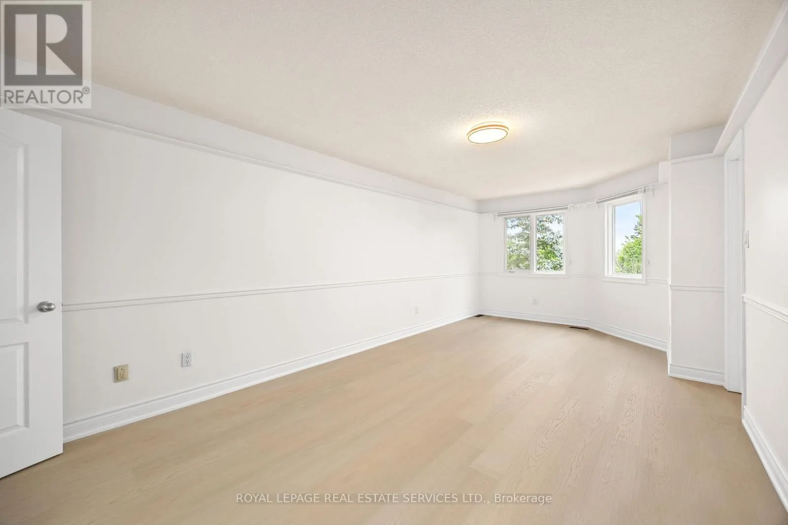 1130 WESTVIEW TERRACE