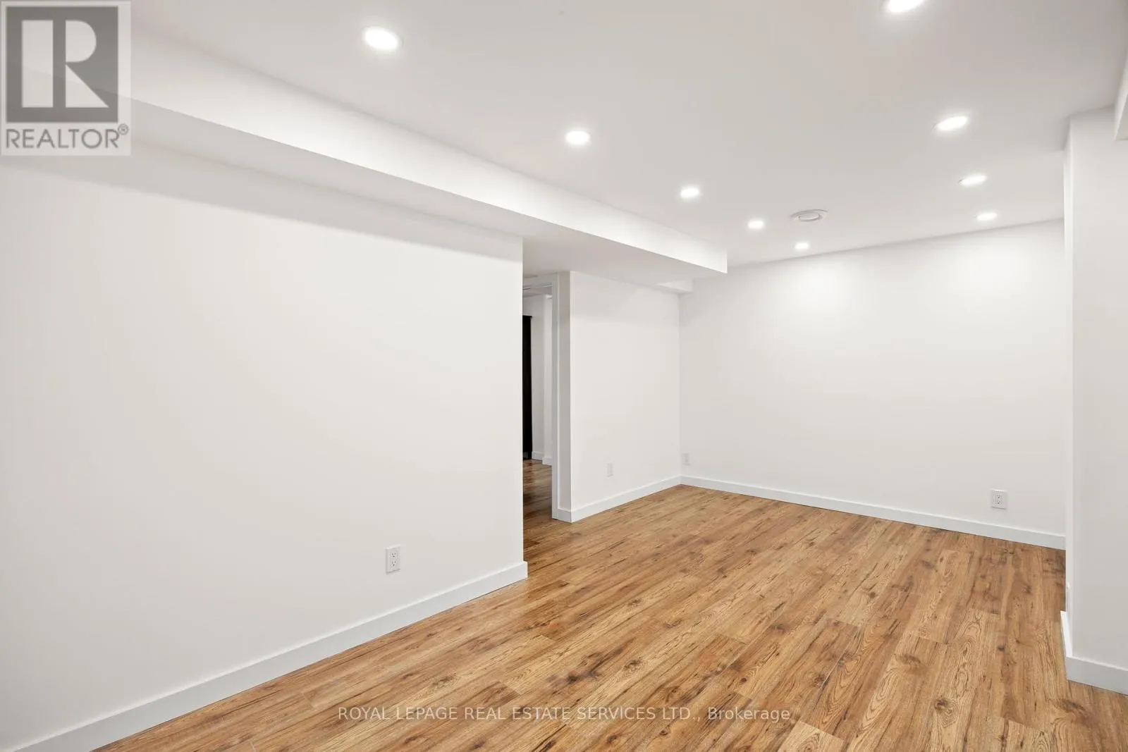 1130 WESTVIEW TERRACE