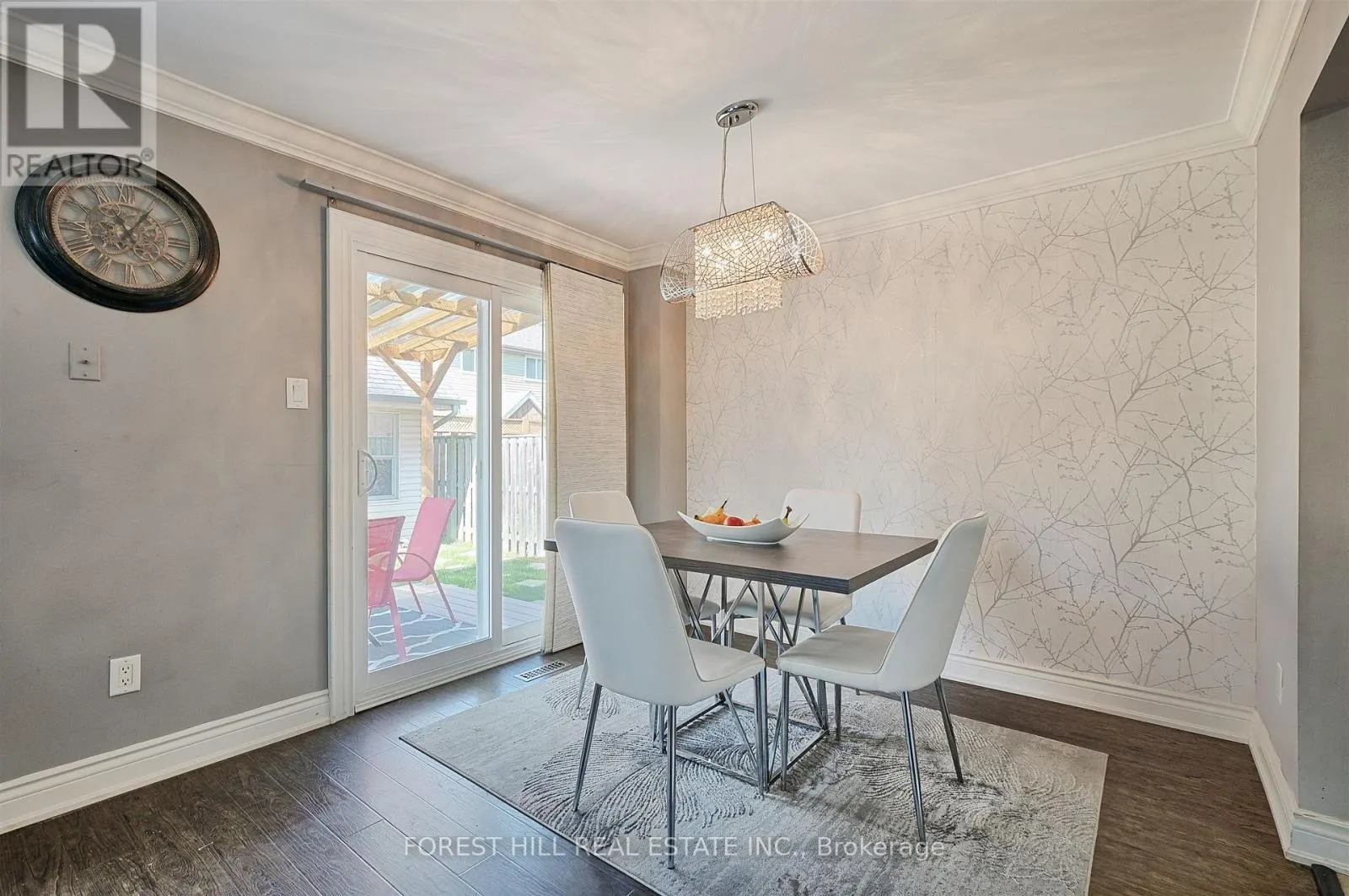 17 RUSHMORE CRESCENT